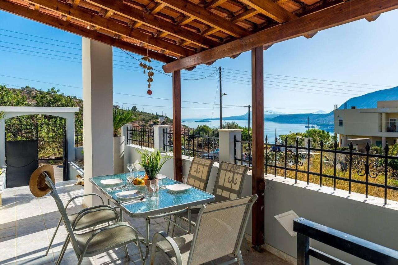 Superior Apartment - Overlooking Chania-With Pool Chrissi Akti Chania Exterior foto